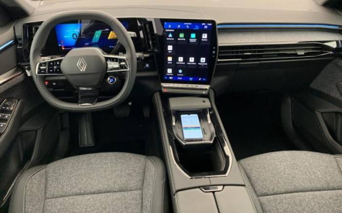 RENAULT ESPACE VI ESPACE FULL HYBRID E-TECH 200 CH 7PL TECHNO