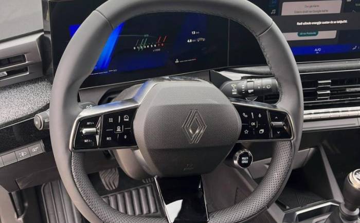 RENAULT Clio 6 TCE 115 CH TECHNO