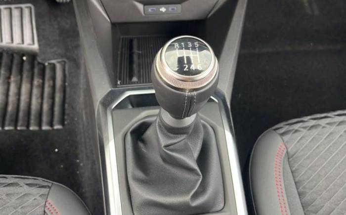 RENAULT Clio 6 TCE 115 CH TECHNO
