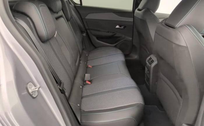 PEUGEOT 308 PHEV 180 E-EAT8 ALLURE