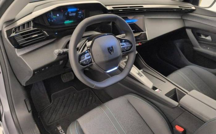 PEUGEOT 308 PHEV 180 E-EAT8 ALLURE