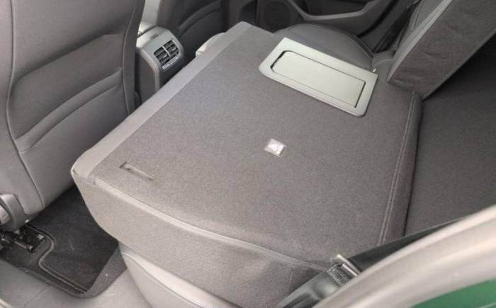 PEUGEOT 308 PHEV 180 E-EAT8 ALLURE PACK