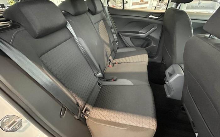 VOLKSWAGEN T-CROSS 1.0 tsi 95 BVM5 *** CARNET D\'ENTRETIEN 100 % VW ***