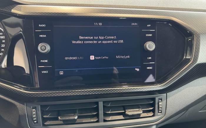 VOLKSWAGEN T-CROSS 1.0 tsi 95 BVM5 *** CARNET D\'ENTRETIEN 100 % VW ***