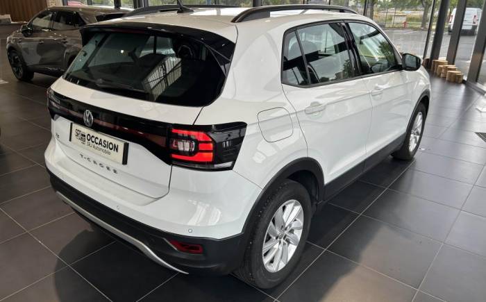 VOLKSWAGEN T-CROSS 1.0 tsi 95 BVM5 *** CARNET D\'ENTRETIEN 100 % VW ***