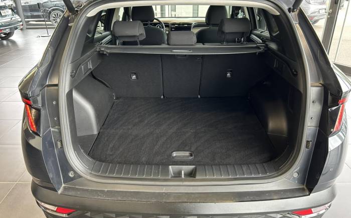 HYUNDAI TUCSON 1.6 T-GDI 230 Hybrid BVA6