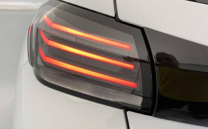 PEUGEOT 208 HYBRID 110 CH E-DCS6 ALLURE