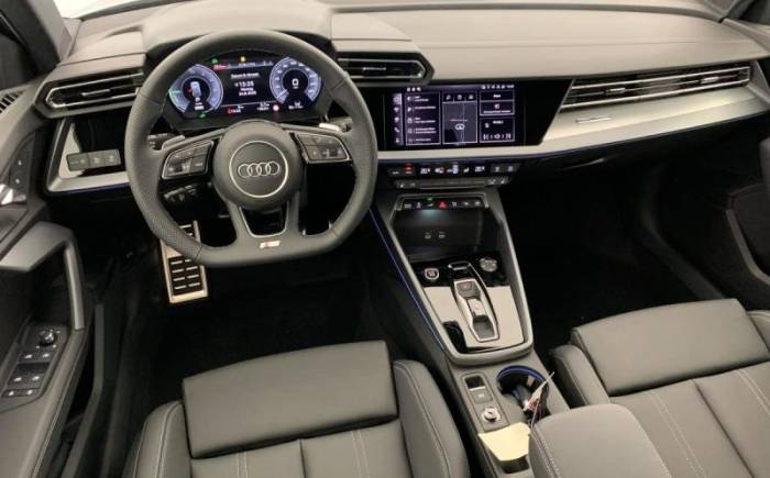 AUDI A3 SPORTBACK 45 TFSI E HYBRIDE RECHARGEABLE 272 S TRONIC 6 S LINE