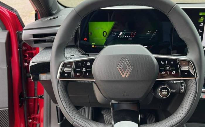 RENAULT Clio 6 Tce 115 ch techno