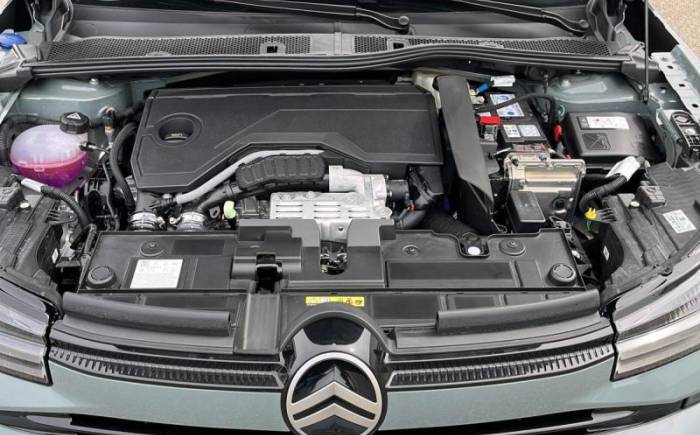 CITROEN C4 HYBRIDE 145 E-DCS6 MAX