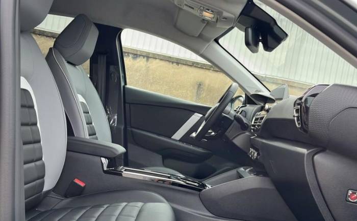 CITROEN C4 HYBRIDE 145 E-DCS6 MAX