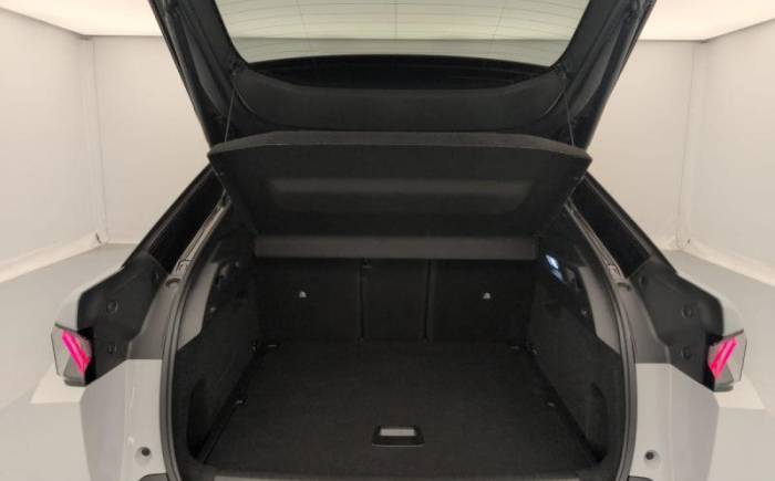 PEUGEOT 3008 HYBRID 145 E-DCS6 GT