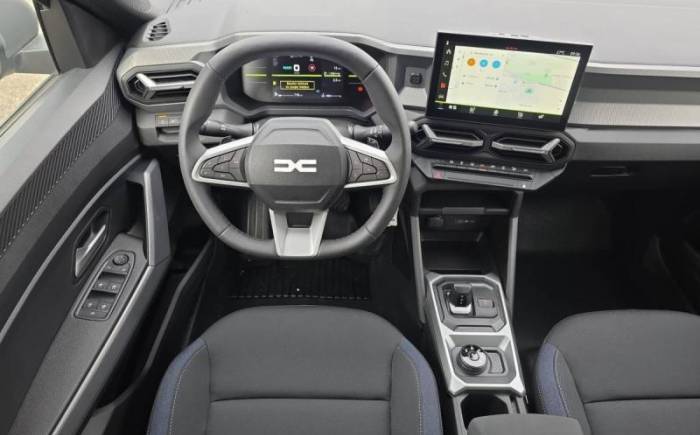 DACIA DUSTER HYBRID-G 150 4X4 EXPRESSION