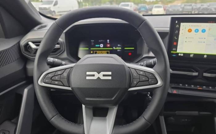 DACIA DUSTER HYBRID-G 150 4X4 EXPRESSION