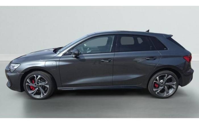 AUDI A3 SPORTBACK 45 TFSI E HYBRIDE RECHARGEABLE 272 S TRONIC 6 S LINE