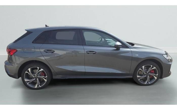 AUDI A3 SPORTBACK 45 TFSI E HYBRIDE RECHARGEABLE 272 S TRONIC 6 S LINE