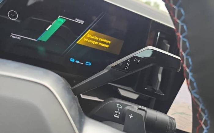 RENAULT RAFALE E-TECH FULL HYBRID 200CH ESPRIT ALPINE