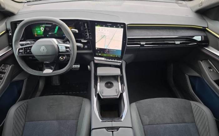 RENAULT RAFALE E-TECH FULL HYBRID 200CH ESPRIT ALPINE