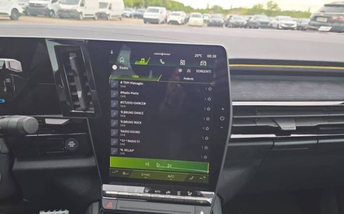 RENAULT RAFALE E-TECH FULL HYBRID 200CH ESPRIT ALPINE