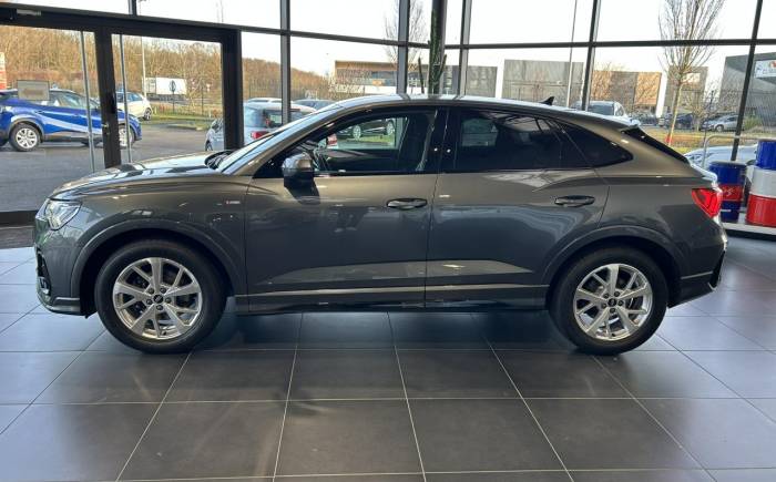 AUDI Q3 Sportback 2.0 35 TDI - 150 - S-tronic SPORTBACK S Line