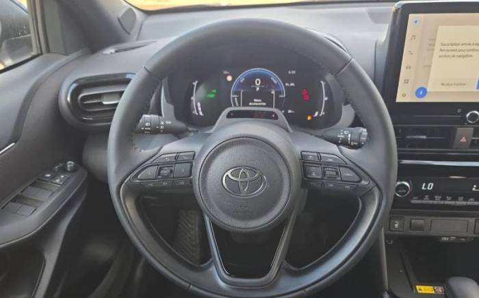TOYOTA YARIS CROSS HYBRIDE 130H 2WD DESIGN