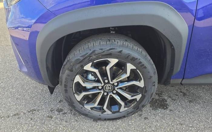 TOYOTA YARIS CROSS HYBRIDE 130H 2WD DESIGN