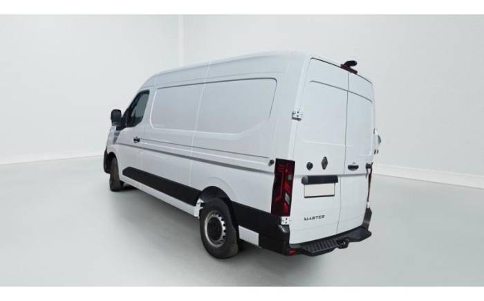 RENAULT MASTER FOURGON BLUE DCI 130 L2H2 3T5 TR EXTRA
