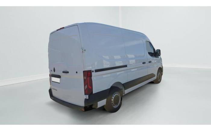 RENAULT MASTER FOURGON BLUE DCI 130 L2H2 3T5 TR EXTRA