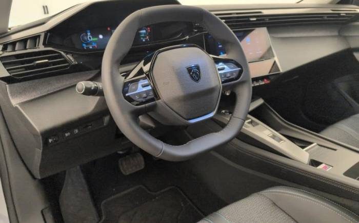 PEUGEOT 308 PHEV 180 E-EAT8 ALLURE
