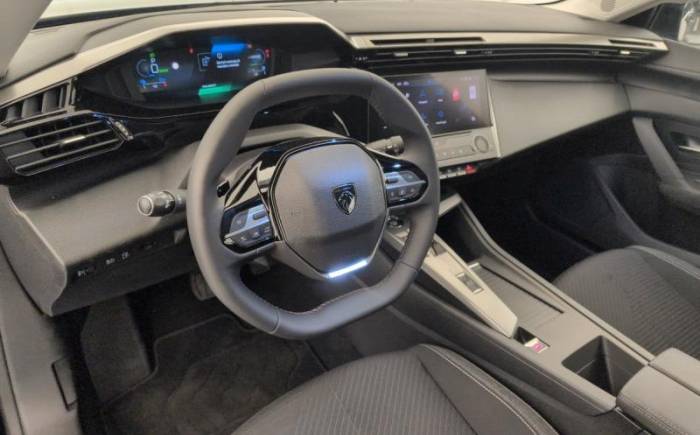 PEUGEOT 308 PHEV 180 E-EAT8 ACTIVE PACK