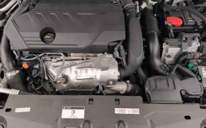 PEUGEOT 308 PHEV 180 E-EAT8 ACTIVE PACK