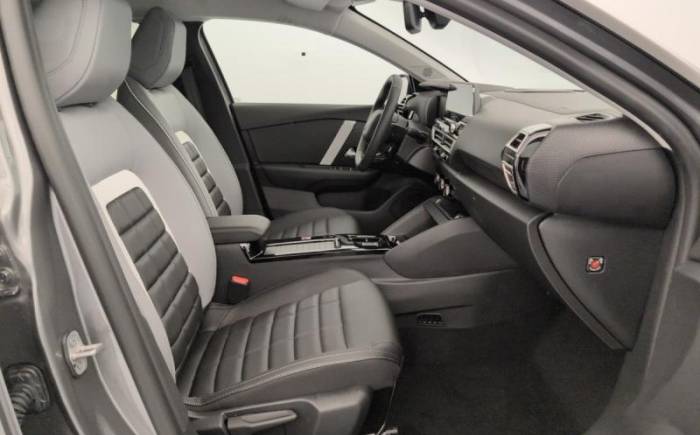 CITROEN C4 HYBRIDE 145 CH E-DCS6 MAX