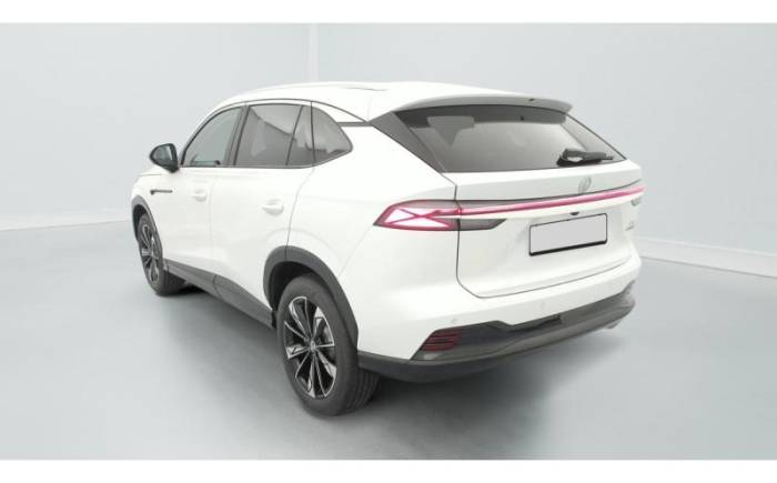 MG EHS 1.5 HYBRID+ 224 CH LUXURY