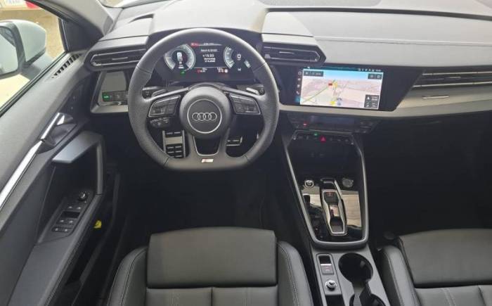 AUDI A3 SPORTBACK 45 TFSI E HYBRIDE RECHARGEABLE 272 S TRONIC 6 S LINE
