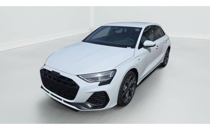AUDI A3 SPORTBACK 45 TFSI E HYBRIDE RECHARGEABLE 272 S TRONIC 6 S LINE