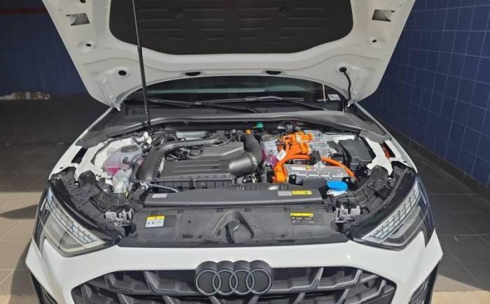 AUDI A3 SPORTBACK 45 TFSI E HYBRIDE RECHARGEABLE 272 S TRONIC 6 S LINE