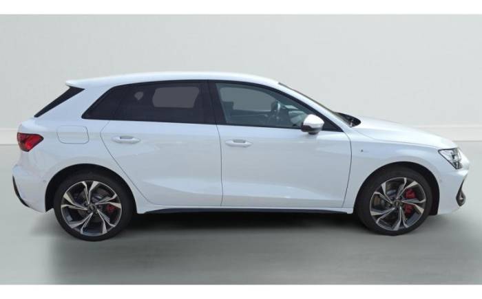 AUDI A3 SPORTBACK 45 TFSI E HYBRIDE RECHARGEABLE 272 S TRONIC 6 S LINE