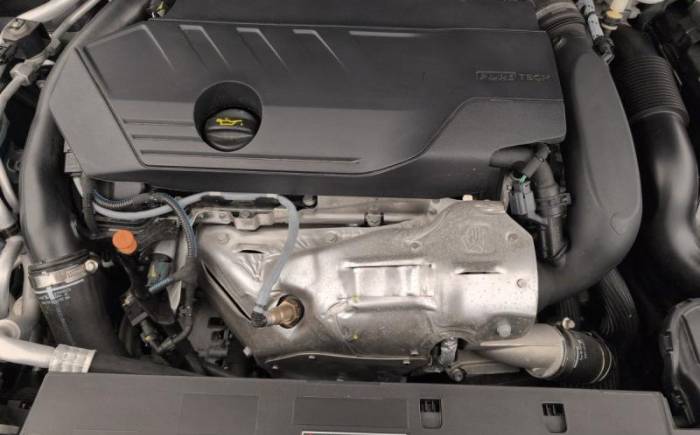 PEUGEOT 308 SW PHEV 180 E-EAT8 ALLURE