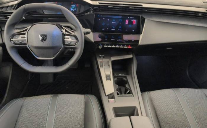 PEUGEOT 308 SW PHEV 180 E-EAT8 ALLURE