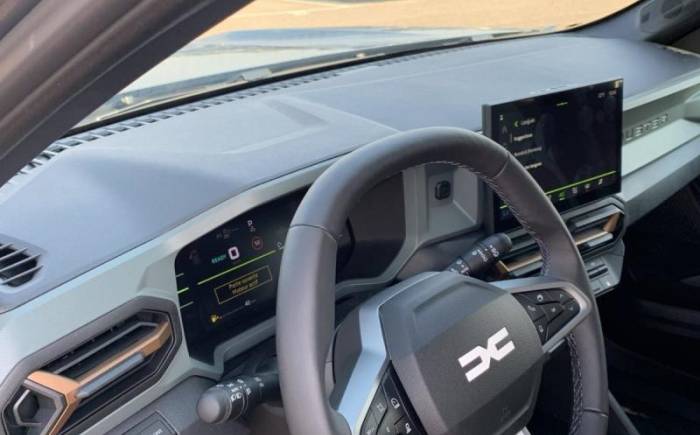 DACIA DUSTER Hybrid 155 extreme