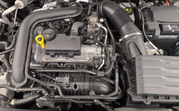 VOLKSWAGEN POLO 1.0 TSI 95 S S DSG7 LIFE