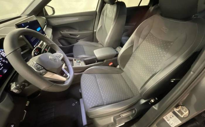 VOLKSWAGEN T-ROC NOUVEAU 1.5 ETSI EVO2 HYBRID 150 CH DSG7 R-LINE