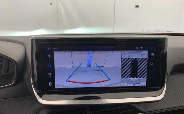 PEUGEOT 2008 Hybrid 145 e-dcs6 allure
