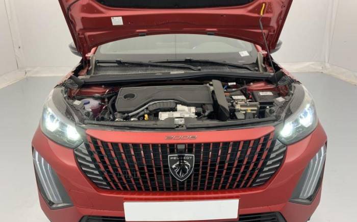 PEUGEOT 2008 Hybrid 145 e-dcs6 allure