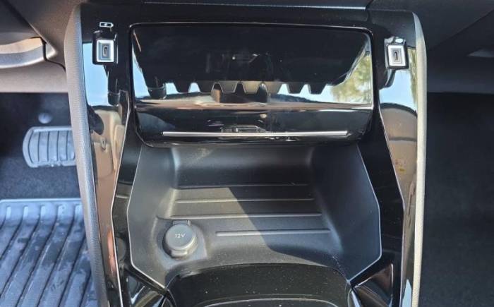 PEUGEOT 208 Hybrid 110 ch e-dcs6 allure