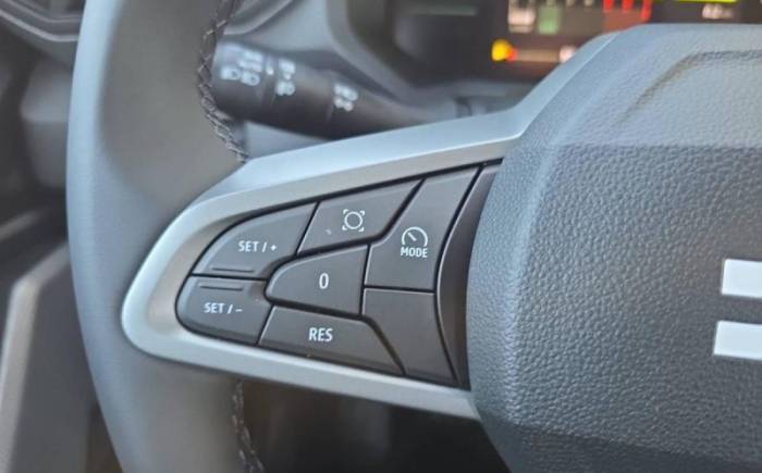 DACIA DUSTER MILD HYBRID 140 JOURNEY