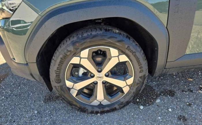 DACIA DUSTER MILD HYBRID 140 JOURNEY