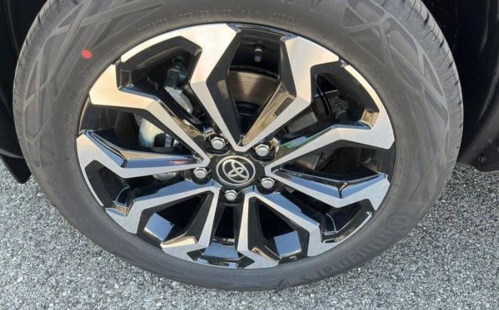 TOYOTA YARIS CROSS HYBRIDE 130h 2wd design