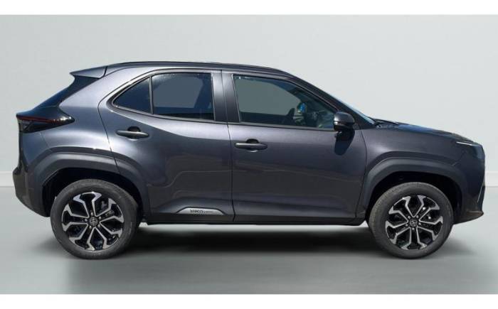 TOYOTA YARIS CROSS HYBRIDE 130h 2wd design