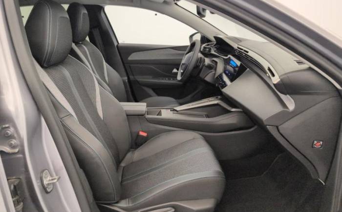 PEUGEOT 308 PHEV 180 E-EAT8 ALLURE PACK
